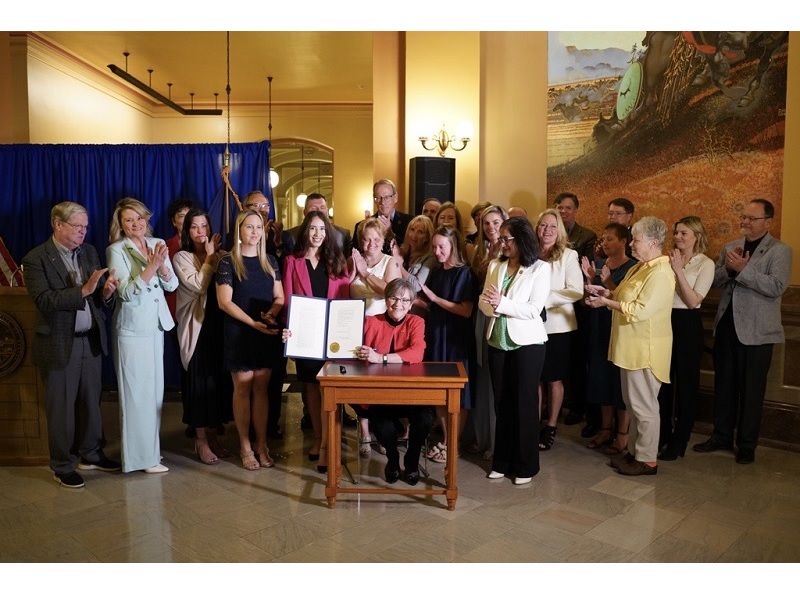Governor Kelly Ceremonially Signs Bipartisan Bill to Give Justice to Child Sexual Abuse Survivors
